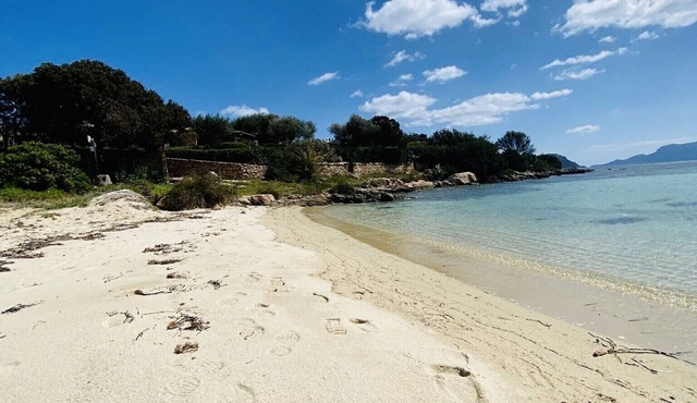 House with 5 beds 5 minutes walk from the beach
