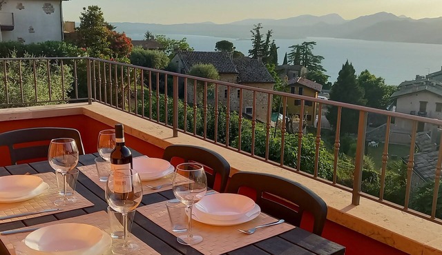 Casa Giuditta, Nuovo e Indipendente Appartamento con Meravigliosa Vista Lago