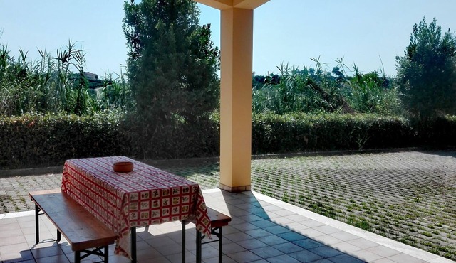 Villa in the countryside just steps from the sea