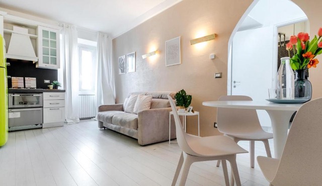 JOIVY Vibrant Flat for 4 near parks, in Navigli