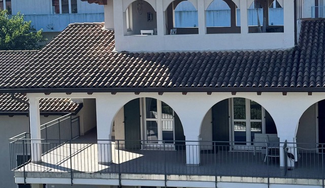 Le Torrette Fourteen, TOP location, top terraced house, a few minutes walk to the lake/center