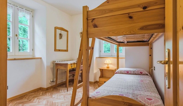 Lovely apartment for 4 people with WIFI and TV