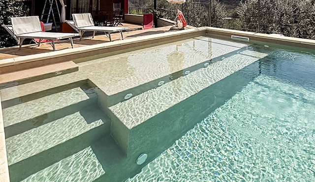 Lovely home in Montevarchi AR with sauna