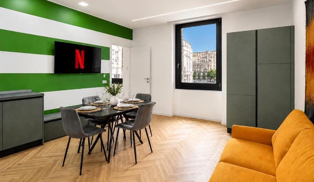 Luxury Apartment Piazza Dante - Design & Vista Centro