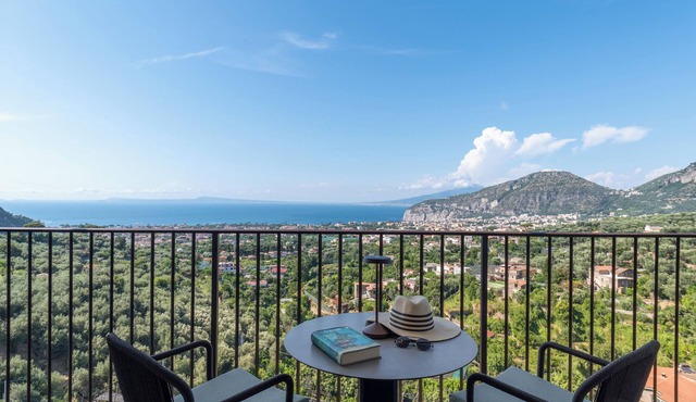 Luxury suite with balcony overlooking the gulf of sorrento