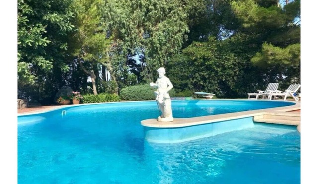 Mediterranean Villa with swimming pool