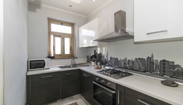 MM Benghazi Modern Appt x2 Nice-Millefiori Area