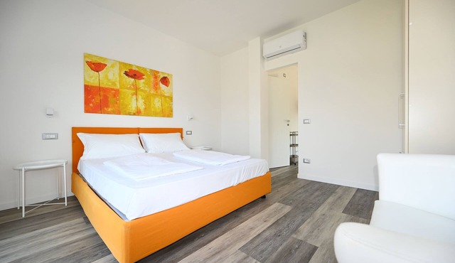 MODERN APARTMENT SECOND FLOOR AND PARKING SPACE APP SOLE