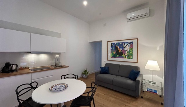 Naples Guest House