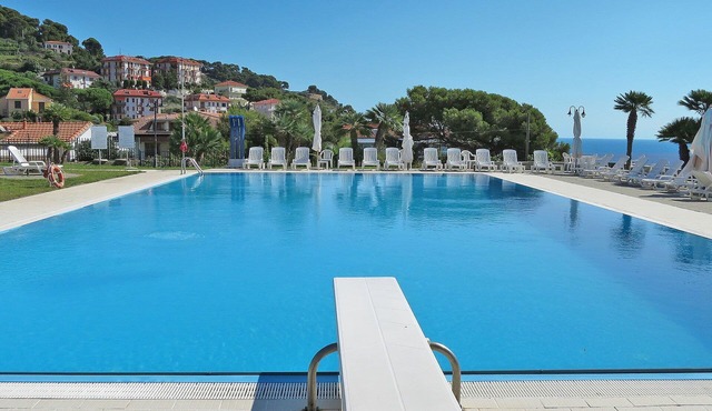 Nice apartment for 6 guests with pool, WIFI, TV and terrace