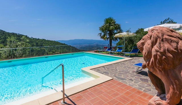 Nice apartment for 7 guests with pool, WIFI, TV and panoramic view