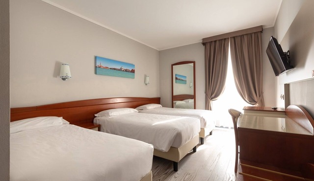 Noventa Hotel