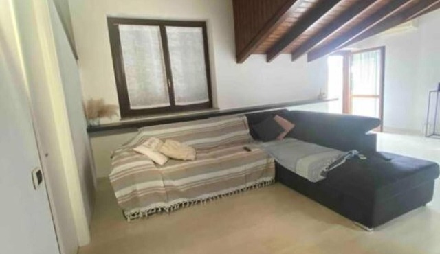 Open apartment space.In quiet residence 5 minutes from Malpensa.