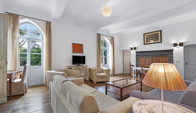 Pet-Friendly Apartment Quadrilocale Camelot with Mountain View, Balcony & Wi-Fi