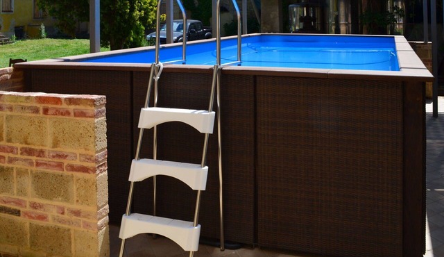 Private Villa with private pool, hot tub, A/C, WIFI, TV, terrace, pets allowed, panoramic view