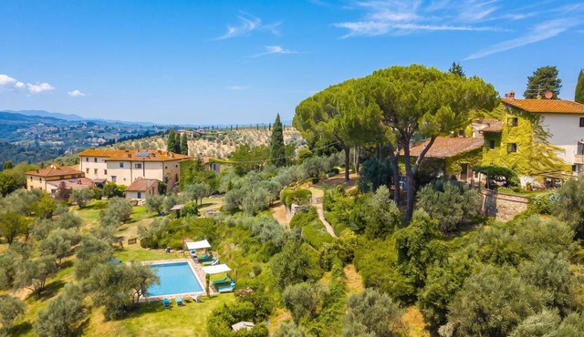 Relaxing Tuscan Terrazza near Florence, Impruneta, Italy