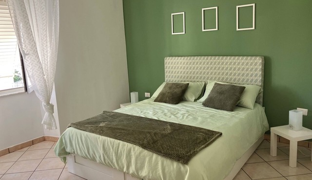 Rosemary's House Naples-Vomero Private Parking -