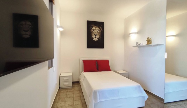 Salento abode a stone's throw from the sea - independence and relaxation in Baia Verde