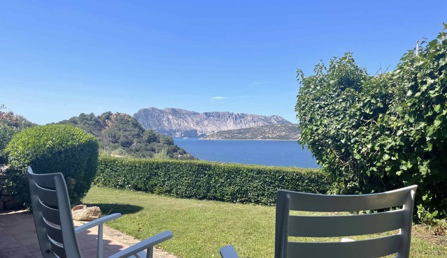 SAN TEODORO PUNTA EST 2 CAMERE GIARDINO VISTA MARE