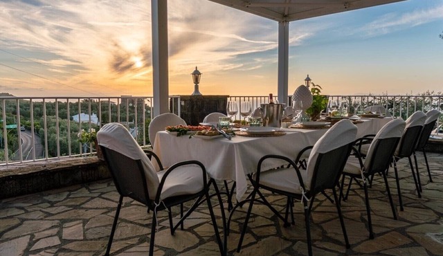 Sea view Villa with Private heated Pool