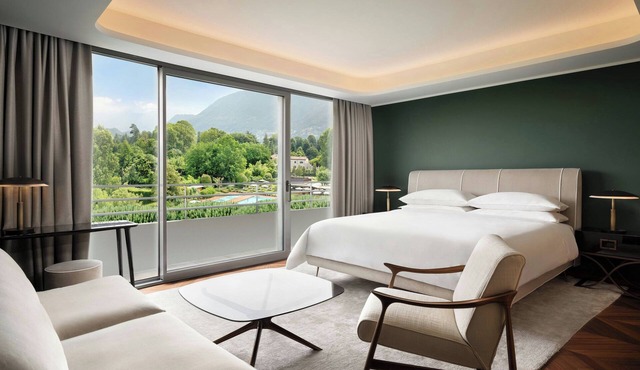Sheraton Lake Como Hotel in Como