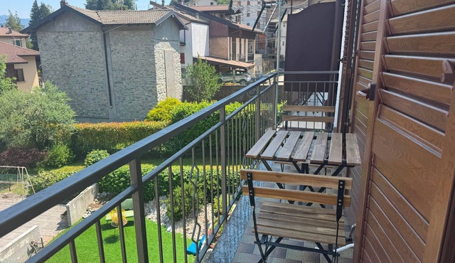 Sormano 2 - THE V Collection Apartment by OGS in Sormano