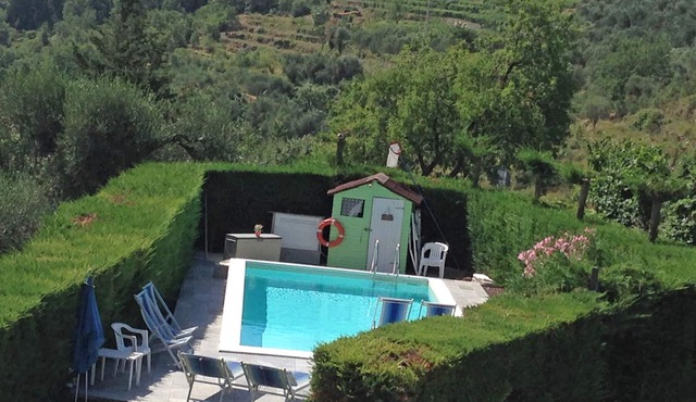Spacious house in the countryside with a swimming pool, 10 minutes from the sea
