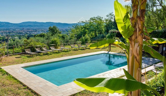 Studio 'Libeccio' with Shared Pool, Wi-Fi and Air Conditioning