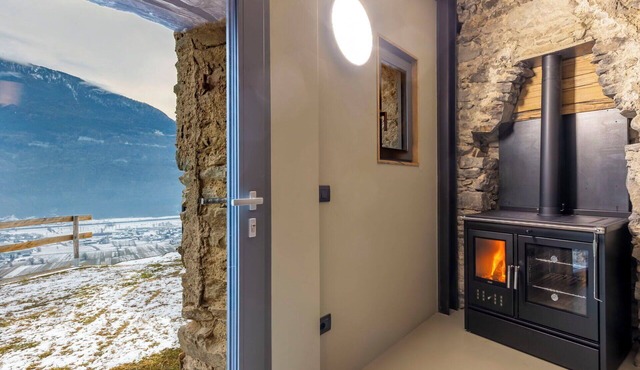 Stunning private villa for 5 people with WIFI, TV, terrace and pets allowed