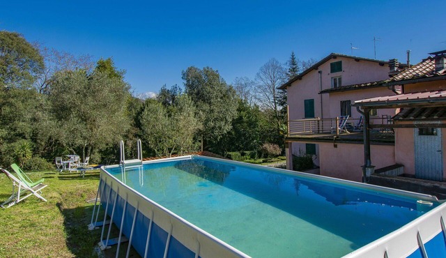 Stunning villa for 7 guests with WIFI, private pool, TV, terrace and pets allowed