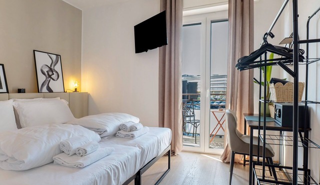 Suite Adige with Private Terrace, Wi-Fi and Air Conditioning