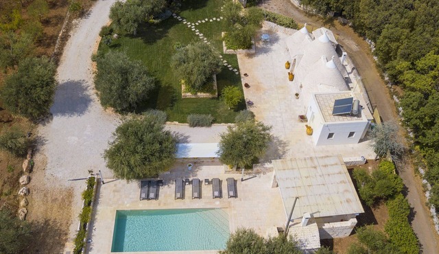 TD Trulli Balice Luxury Retreat with Pool