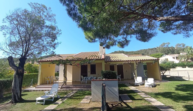 Three-room apartment at 200 meters from the sea