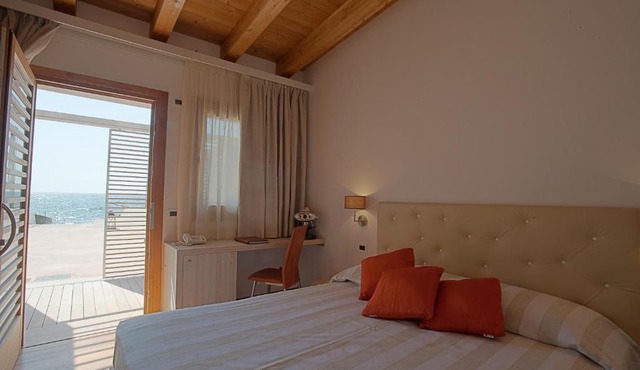 Tre Merli Beach Hotel