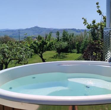 Villa Lux Vista Vigneti Unesco-Piscina e Idromassaggio