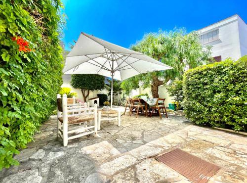 Villa mare con giardino e parcheggio gratuito