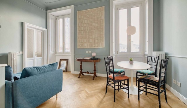 w*| Bright 2BR Steps from Arco della Pace