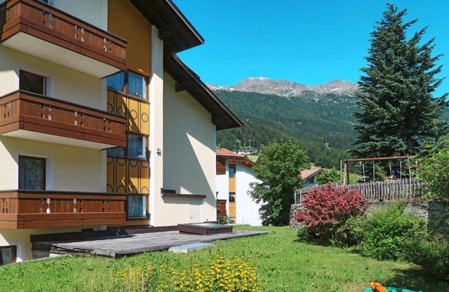 Haupthaus Schönblick St Valentino Persons 