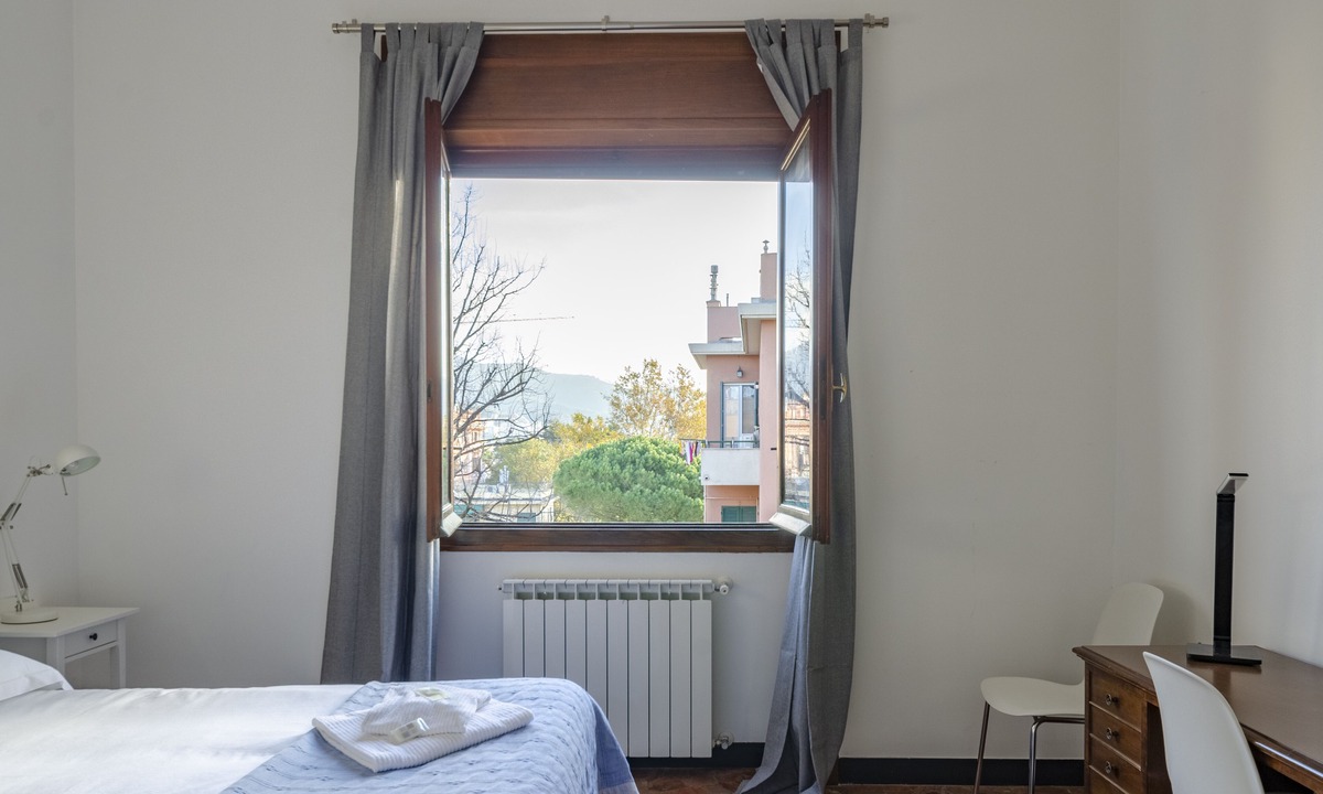 Albaro Apartment | JOIVY Apt For 7 Perfect For Families Close To Beaches