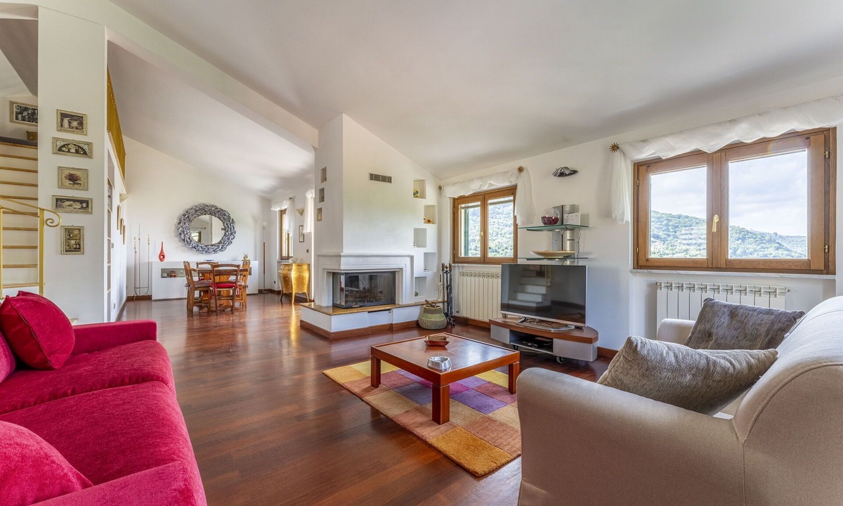 Recco Apartment | Cosy apartment with private pool, WIFI, terrace, pets allowed and panoramic view, close to Porto.