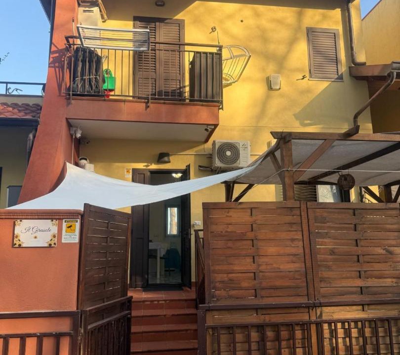 Magazzeno House | Il Girasole
