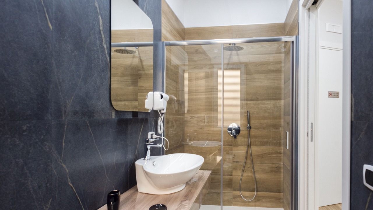 Photo of Bathroom in Fuorigrotta