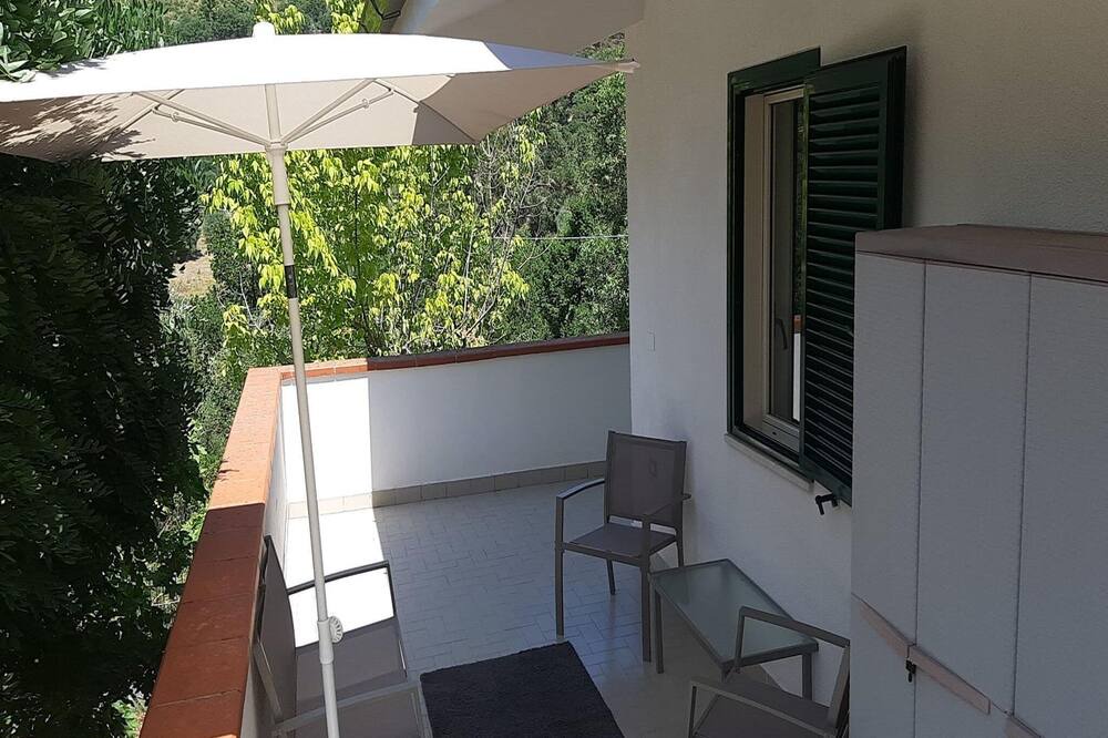 Photo of Patio Balcony in Laureana Cilento