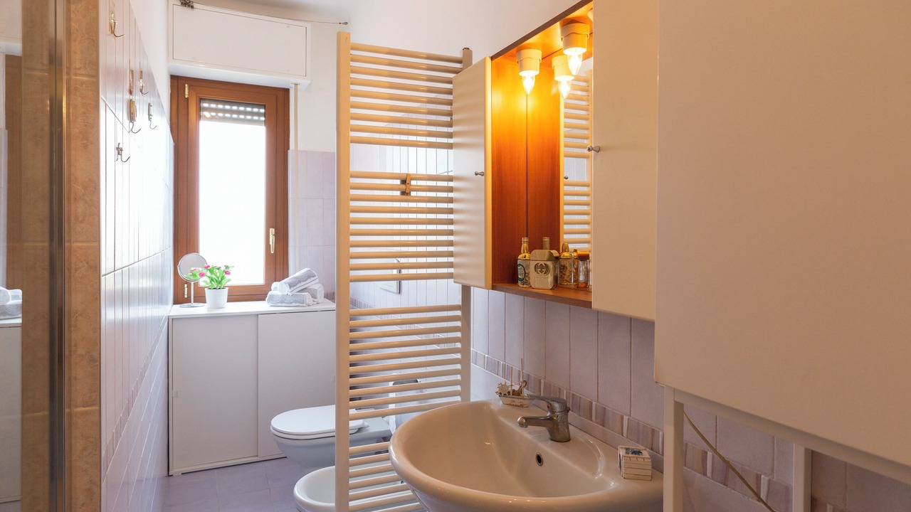 Photo of Bathroom in Lorenteggio