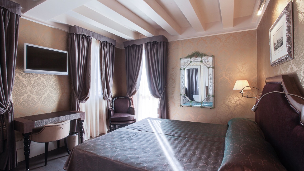 Photo of Bedroom in Dorsoduro