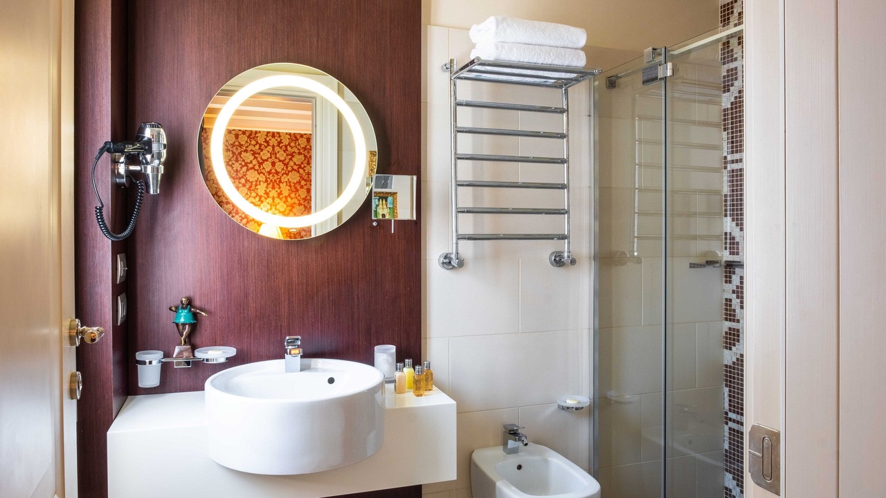 Photo of Bathroom in Dorsoduro