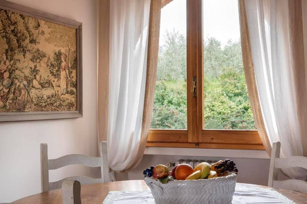 Photo of Livingroom in Montespertoli
