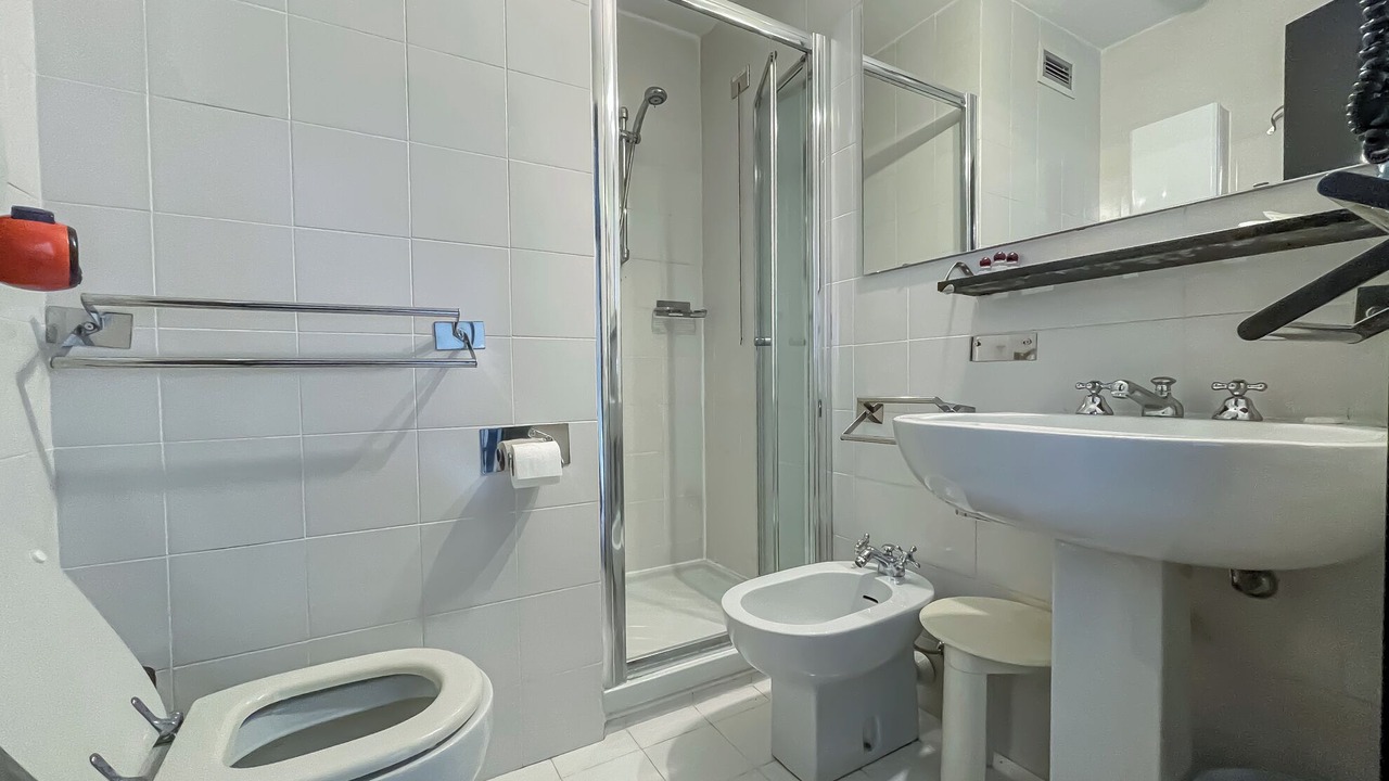 Photo of Bathroom in Pre
