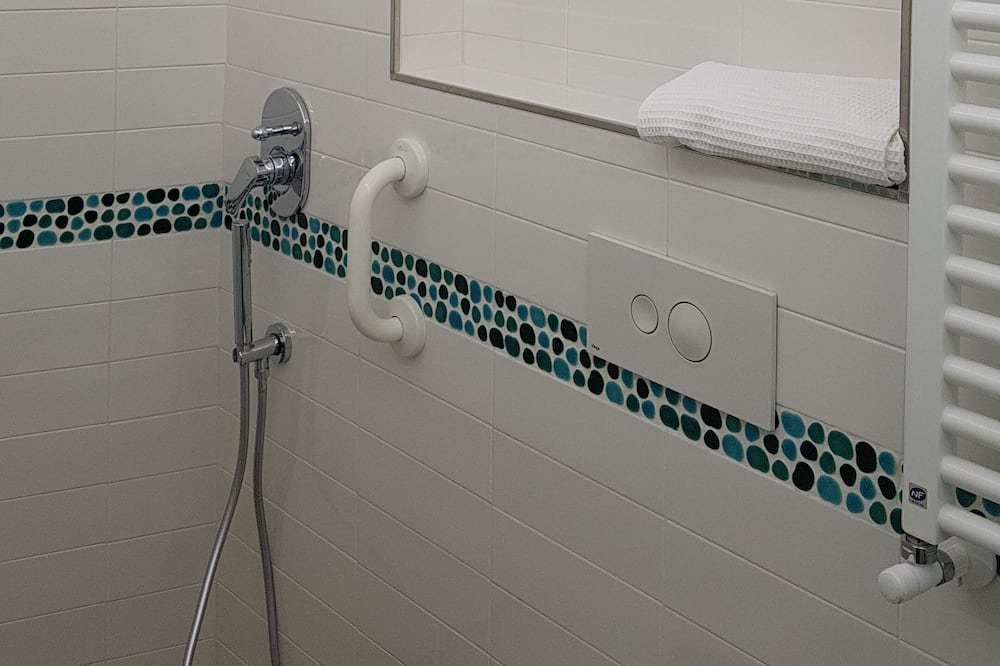 Photo of Bathroom in Castiglione
