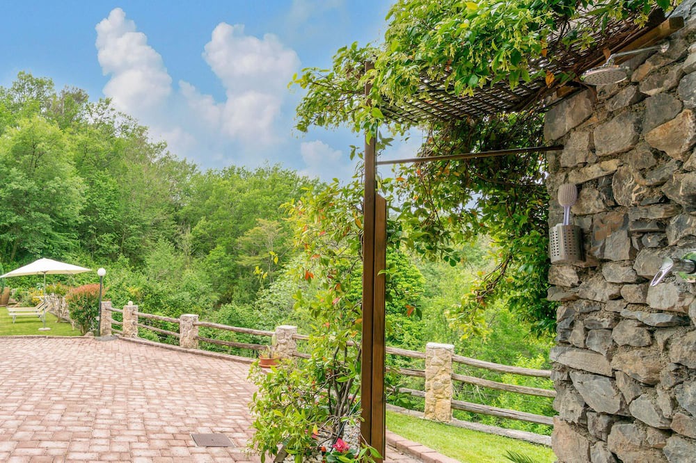 Photo of Others in Garlenda